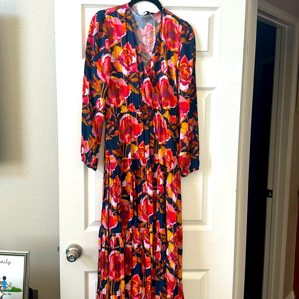 Petal and pup navy floral dress